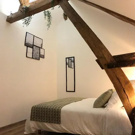 De L'homme Blanc 펜션 *